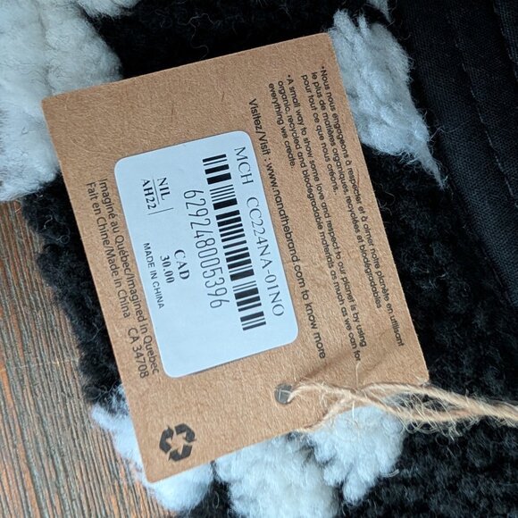 Furry bucket hat - Picture 4 of 4